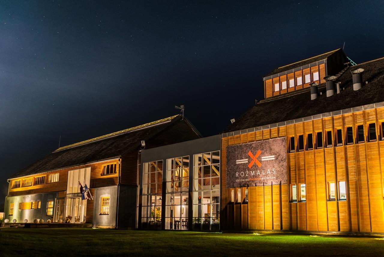 Rozmalas Ceraukste Exteriör bild
